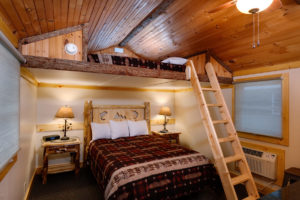 Cobble-Mountain-Lodge-Lake-Placid-Cabin-10-1